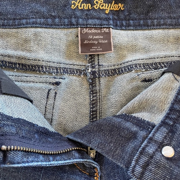 Ann Taylor Modern Fit, Lindsay Waist jeans - Picture 3 of 3